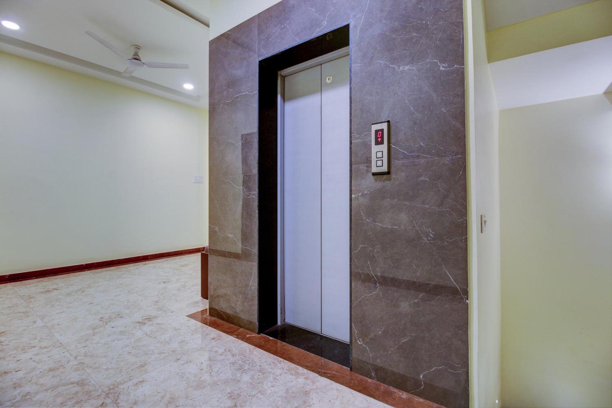 Super Hotel O The Shloka Bhopal Zewnętrze zdjęcie