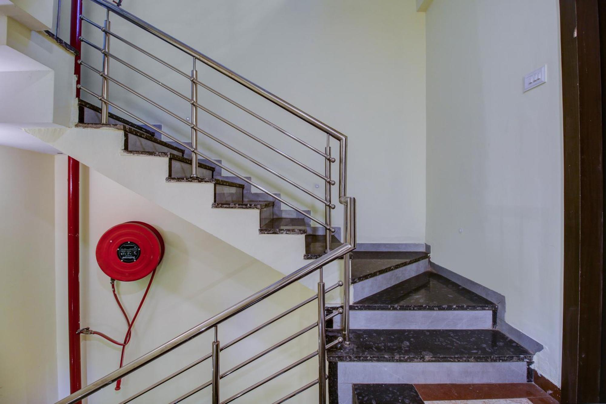 Super Hotel O The Shloka Bhopal Zewnętrze zdjęcie