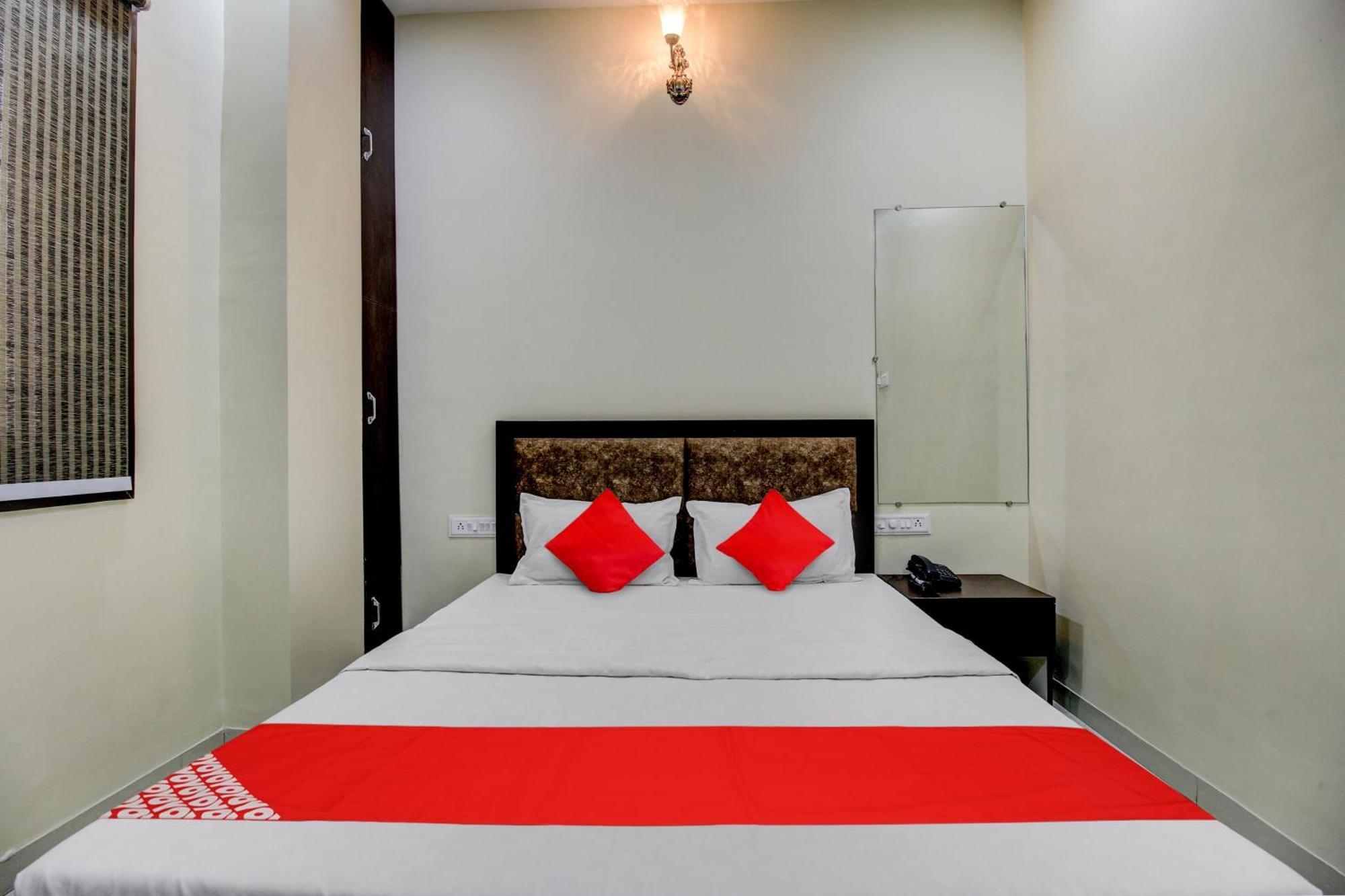 Super Hotel O The Shloka Bhopal Zewnętrze zdjęcie